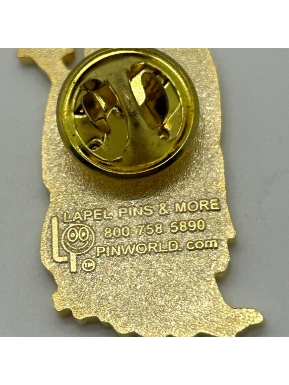 Free Mason Pin Angel Holding Square & Compass Masonic Gold-tone and Enamel - Picture 7 of 13